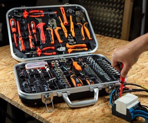 Walizka Elektryka NEO Tools 108 sztuk