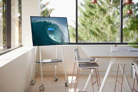 APC Smart-UPS Charge Mobile Battery for Microsoft Surface Hub 2