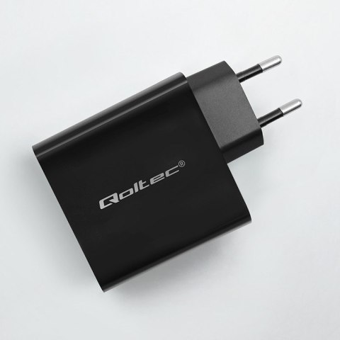 Qoltec Ładowarka Super Quick PD | 1xUSB-C | 1xUSB | 90W | 5-20V | 2.4-4.35A | Czarna