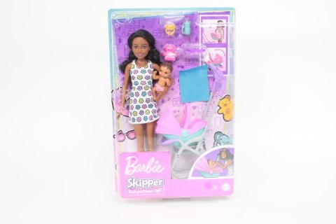 Barbie Skipper Klub Opiekunek Spacerówka zestaw HHB68 MATTEL