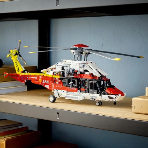 LEGO 42145 TECHNIC Helikopter ratunkowy Airbus H175 p2